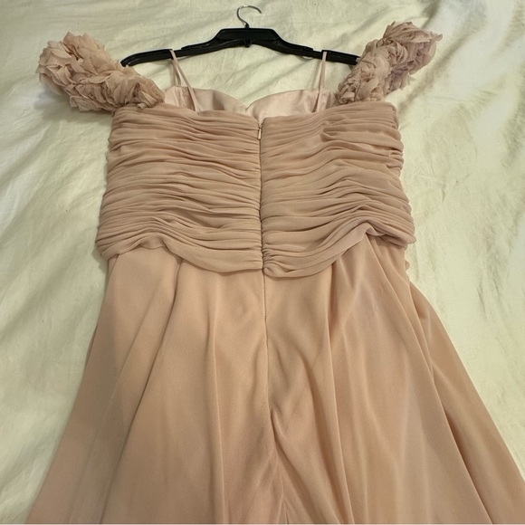Mignon Dusty Rose Pink Rosette Evening Gown / Bridal Gown - Size: 12 - Picture 11 of 15